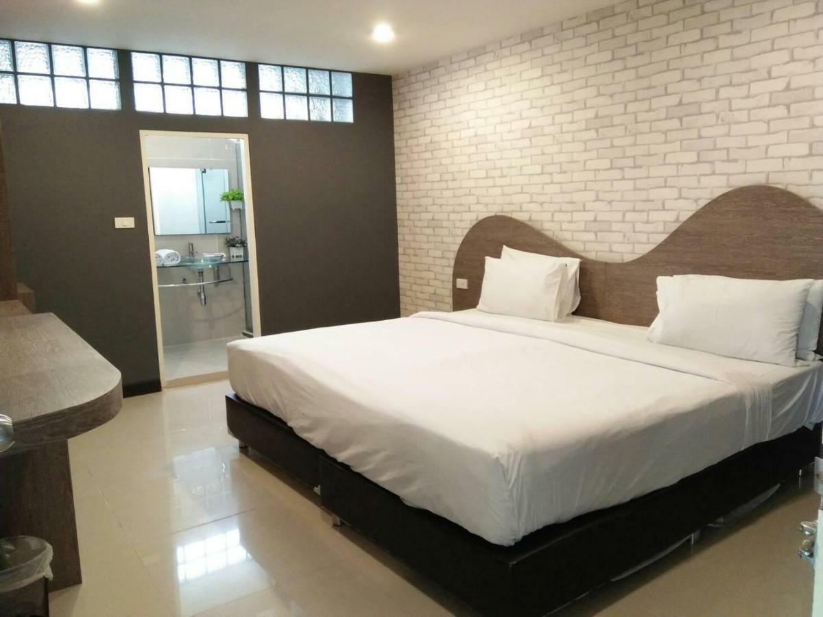 Ton Aor Place Hotel Bangkok Zewnętrze zdjęcie