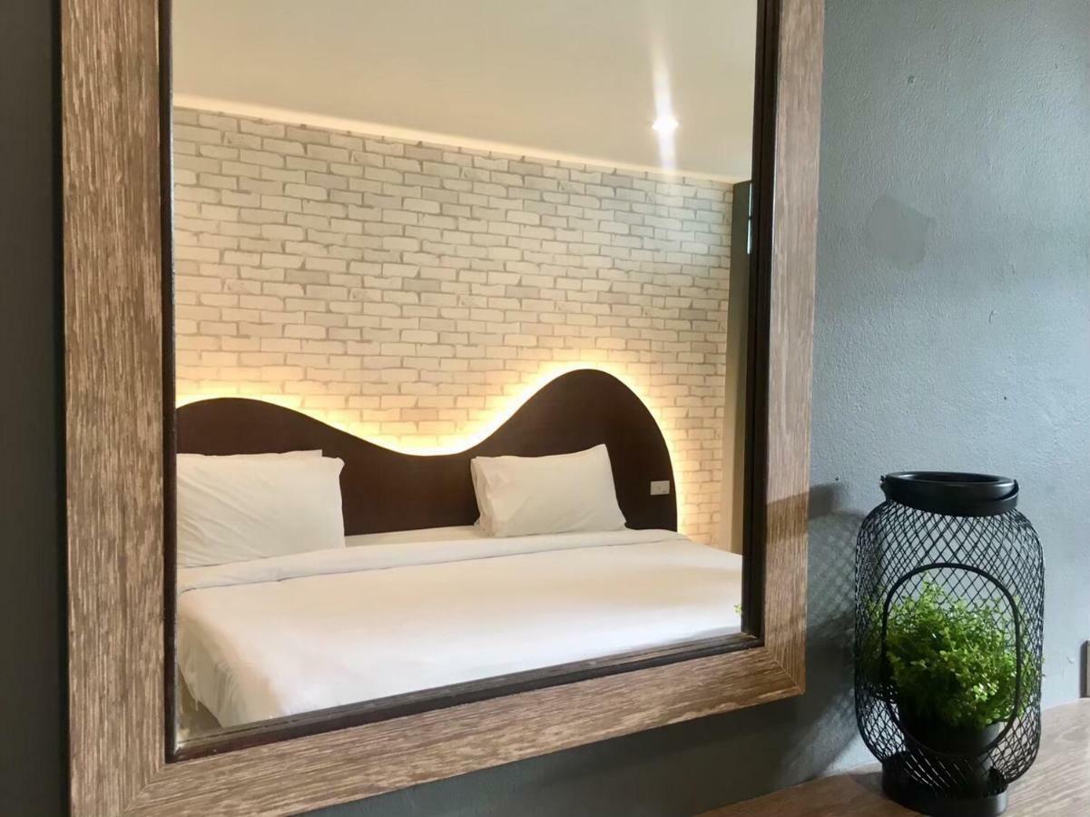 Ton Aor Place Hotel Bangkok Zewnętrze zdjęcie